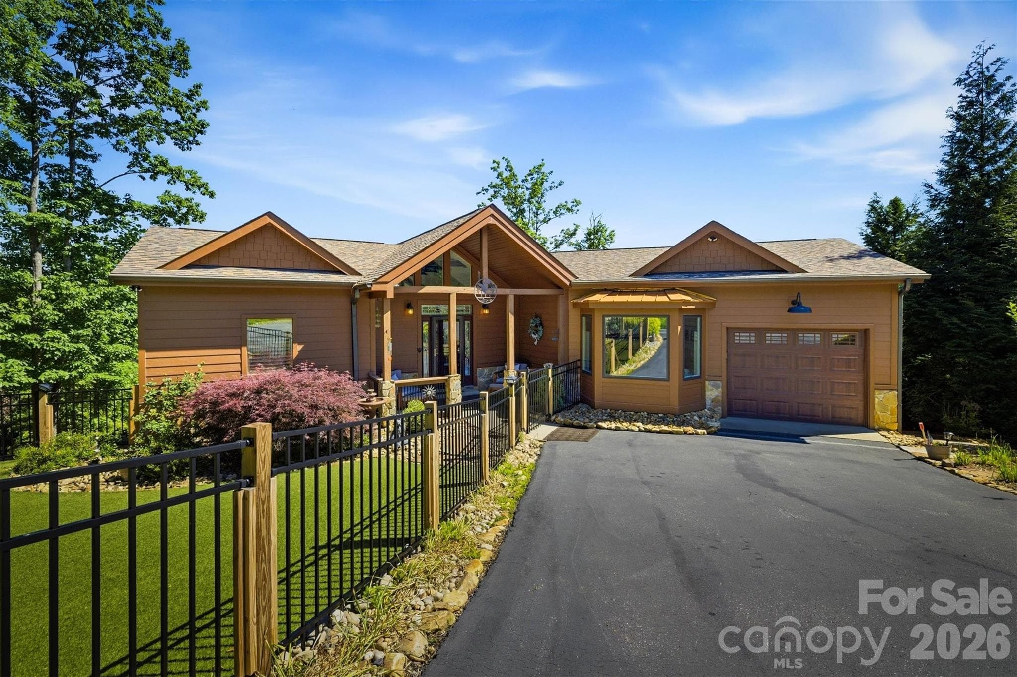 Single Family Residence at Nebo, photo 3 of 75