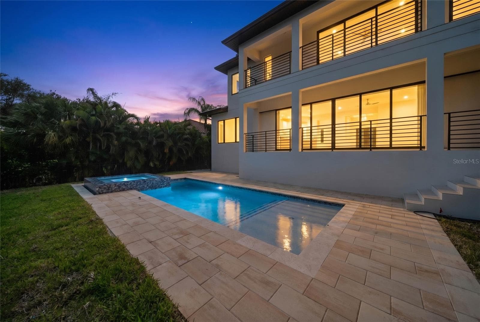 Single Family Residence at 626 BUTTONWOOD DR, LONGBOAT KEY, photo 5 of 91