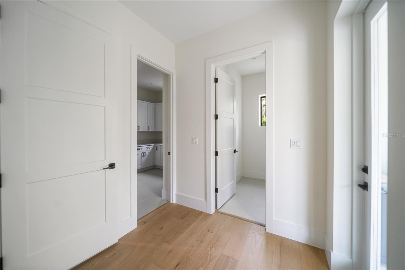Single Family Residence at 626 BUTTONWOOD DR, LONGBOAT KEY, photo 30 of 91
