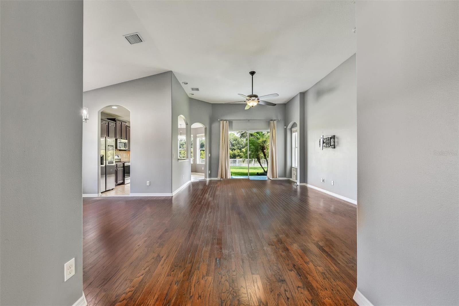 Single Family Residence at 7514 FOREST MERE DR, RIVERVIEW, photo 52 of 55