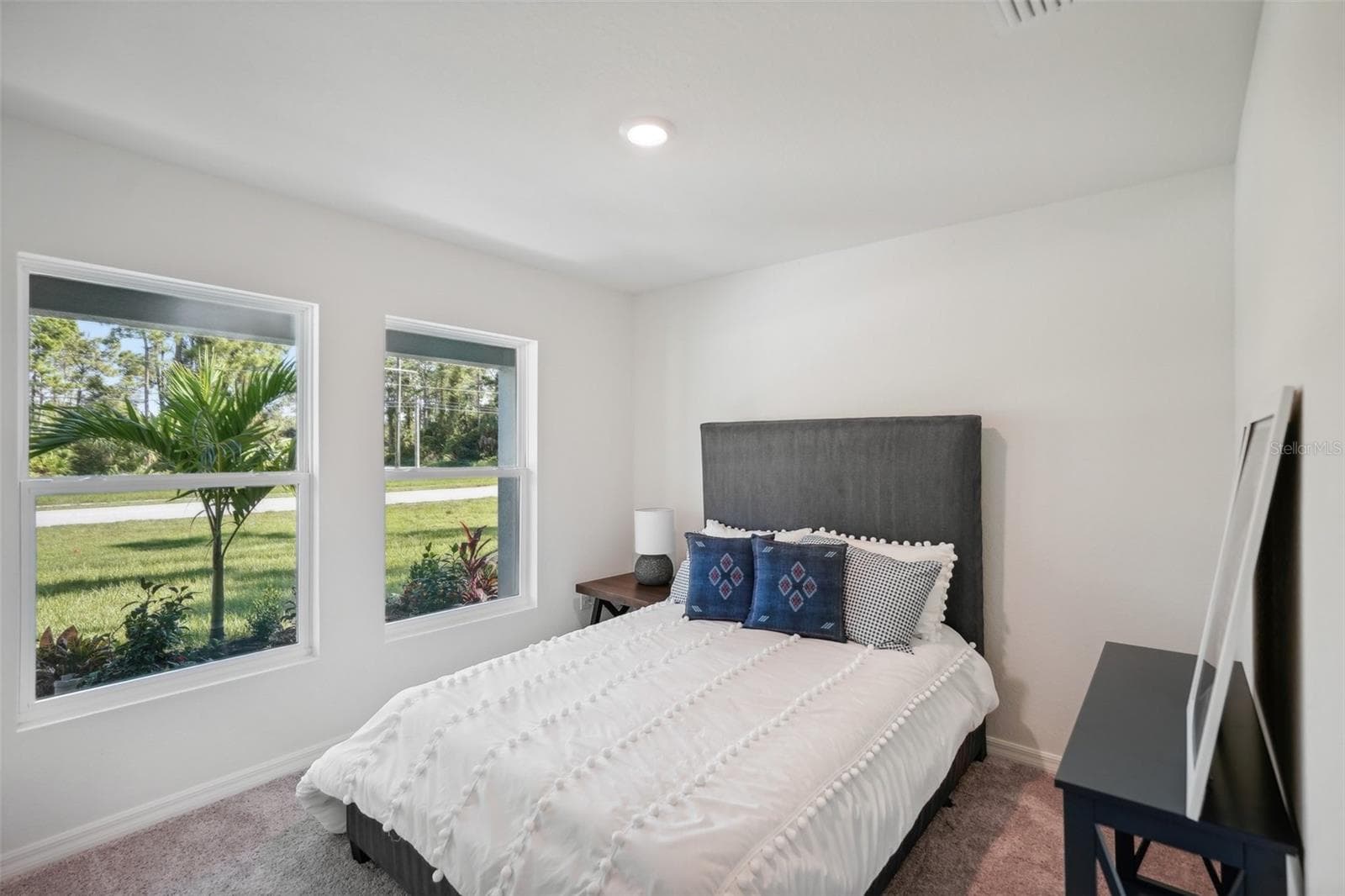 Single Family Residence at 472 OAK CANOPY CIR, AVON PARK, photo 29 of 51