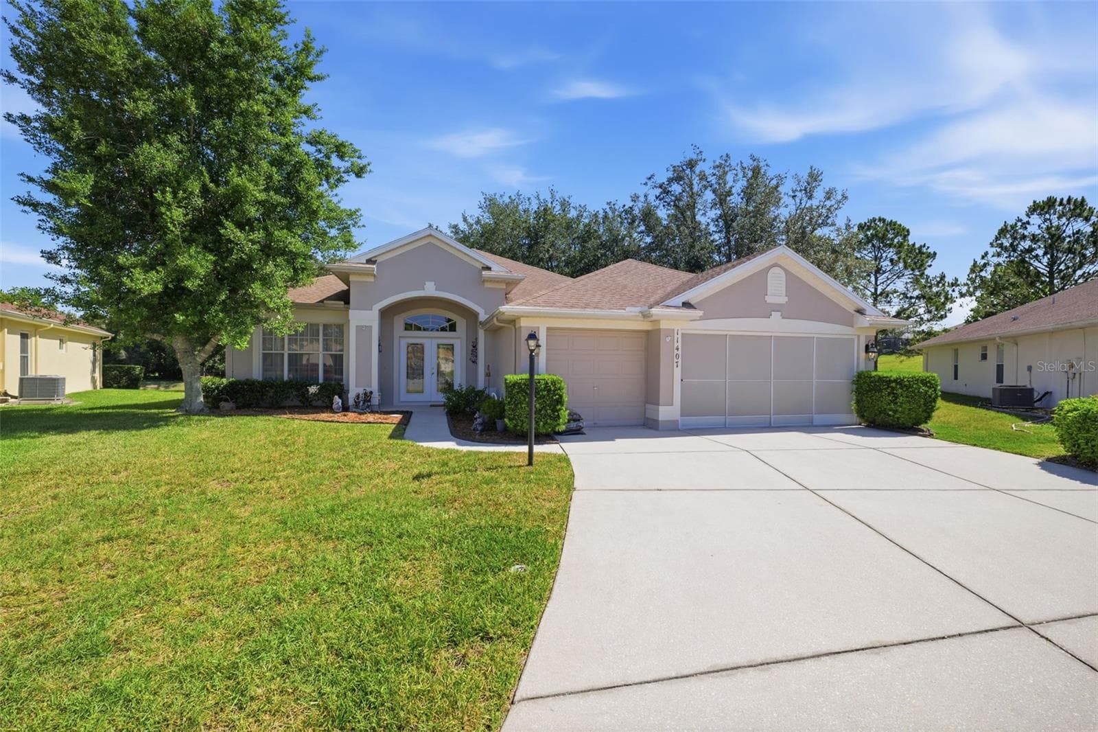 Front Exterior - 11407 LEEDS DR, SPRING HILL