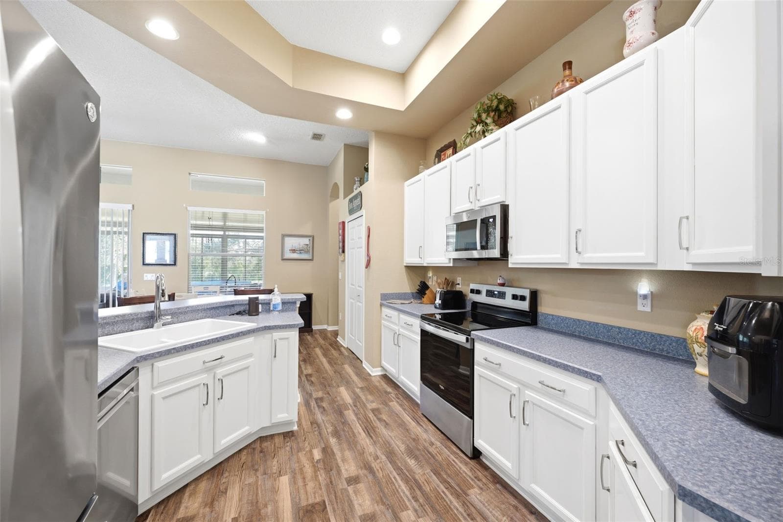 Kitchen - 11407 LEEDS DR, SPRING HILL