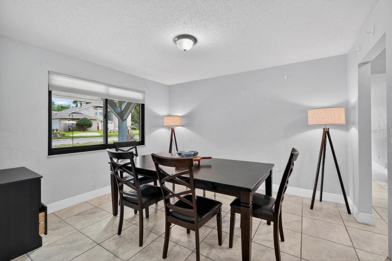 Single Family Residence at 11 RIO PINAR TRL, ORMOND BEACH, photo 5 of 34