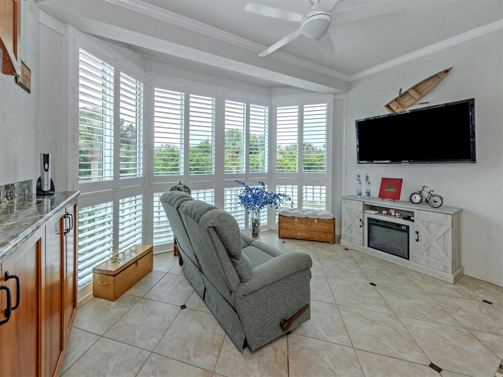 Florida room - 1505 GONDOLA PARK DR #1505, VENICE