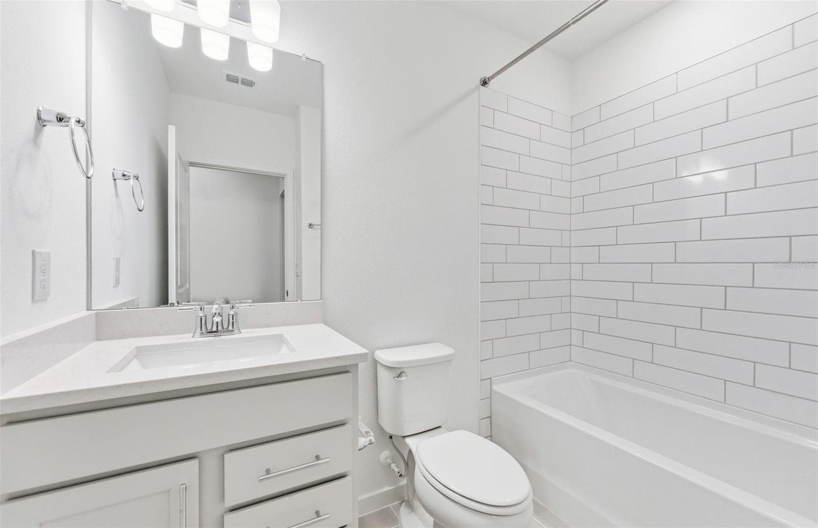 Bathroom 2 - 33426 BARNEBROOK DR, WESLEY CHAPEL