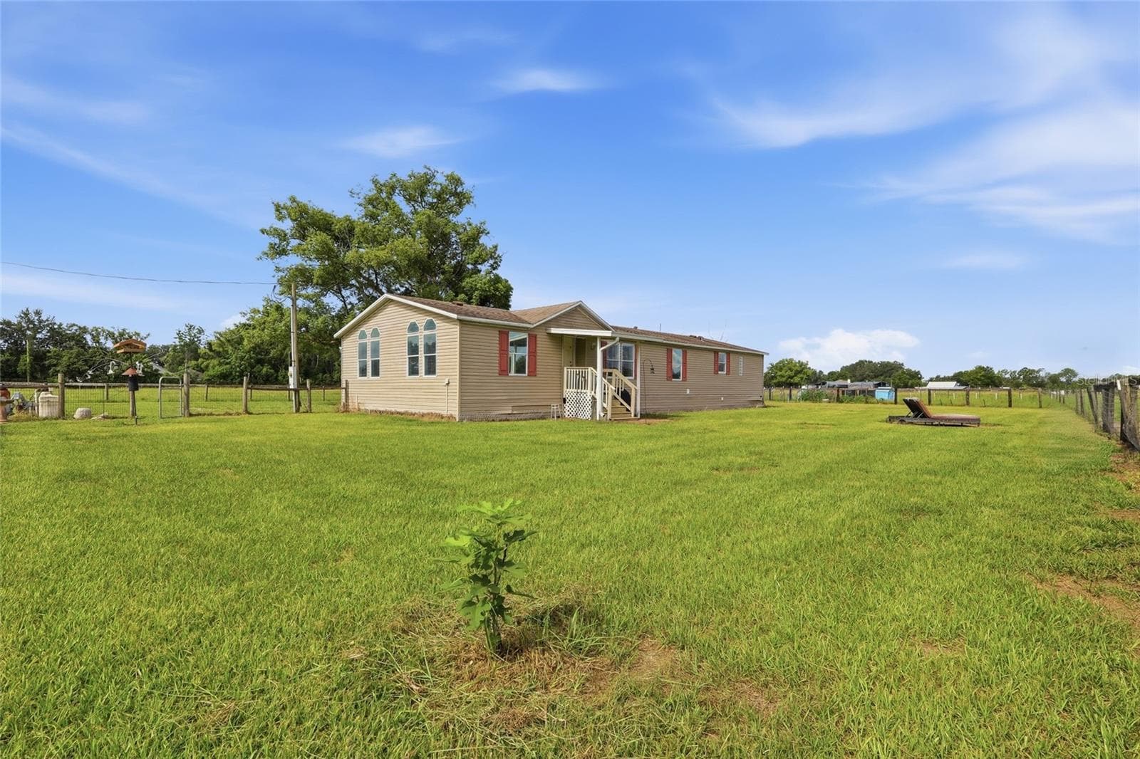 Manufactured Home at 28651 TUPPER RD, WESLEY CHAPEL, photo 27 of 33