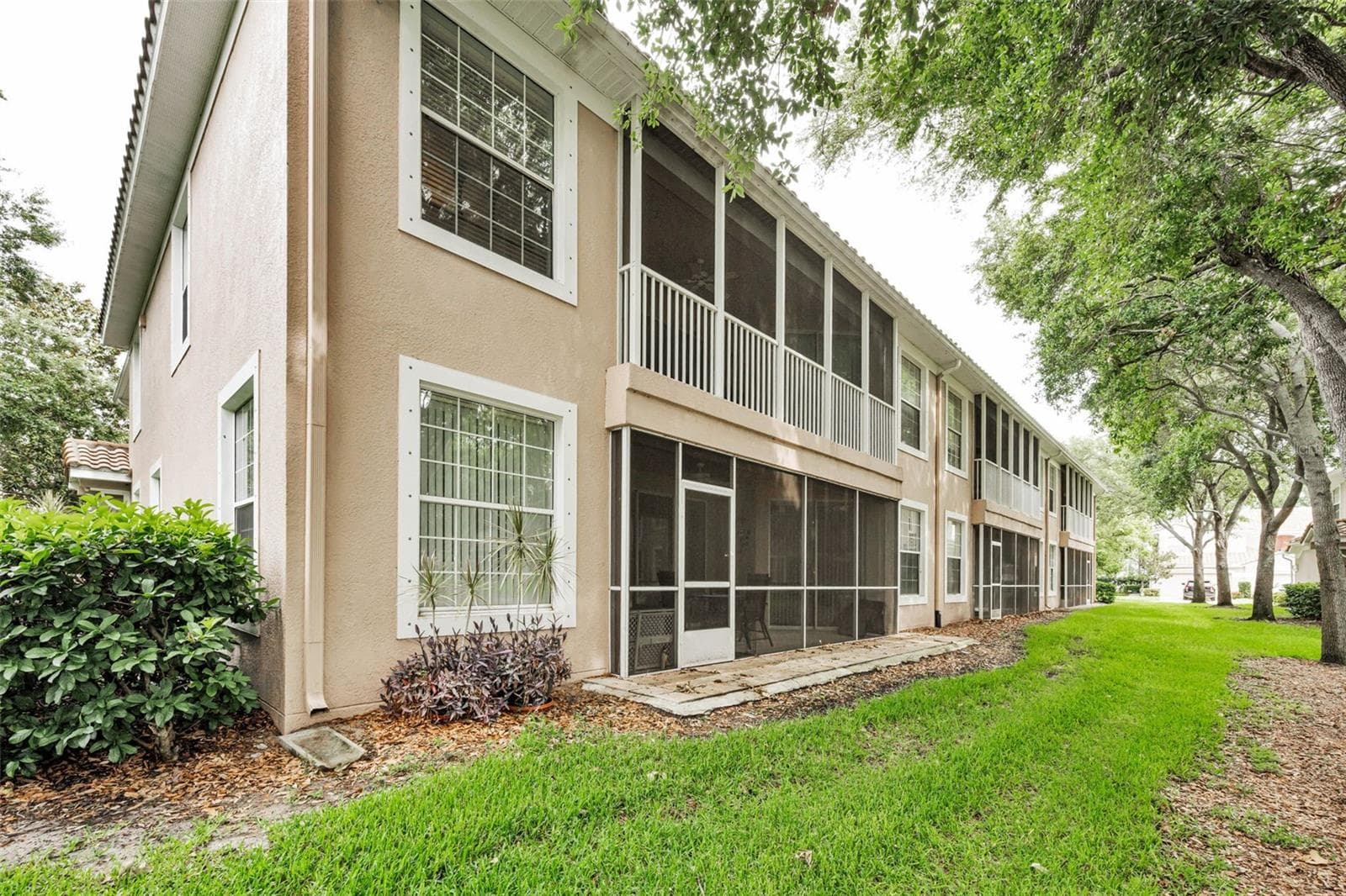 Condominium at 889 LANTERN WAY, CLEARWATER, photo 20 of 25