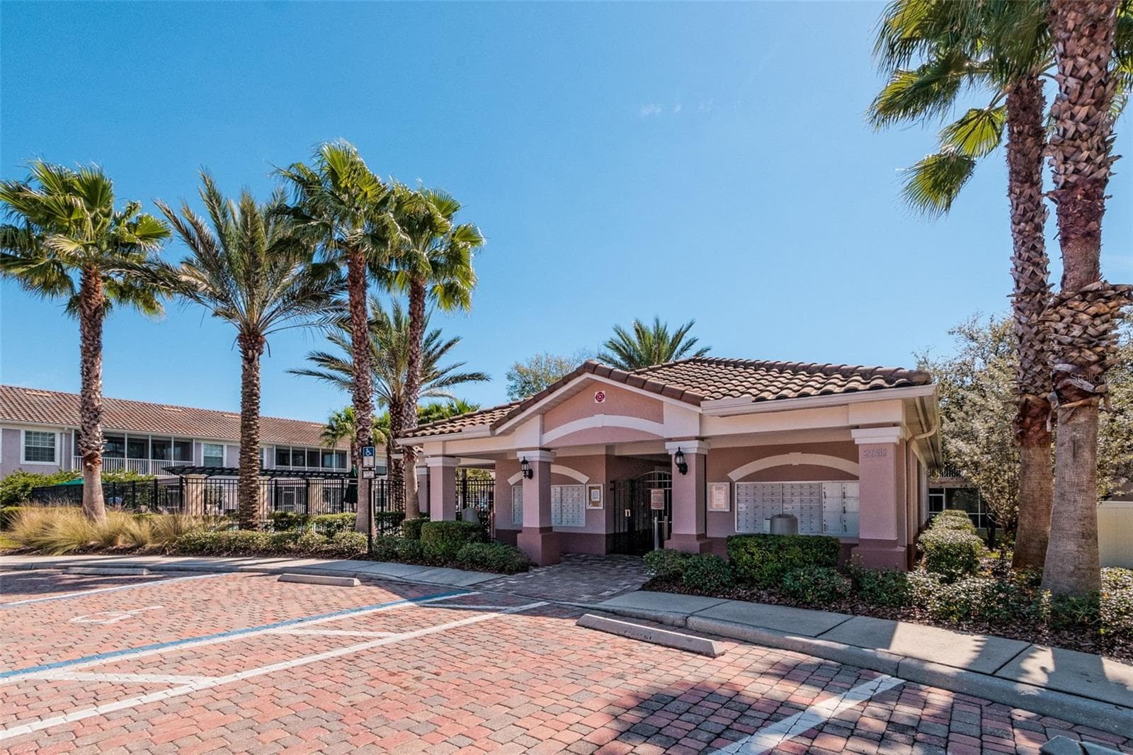 Condominium at 889 LANTERN WAY, CLEARWATER, photo 23 of 25