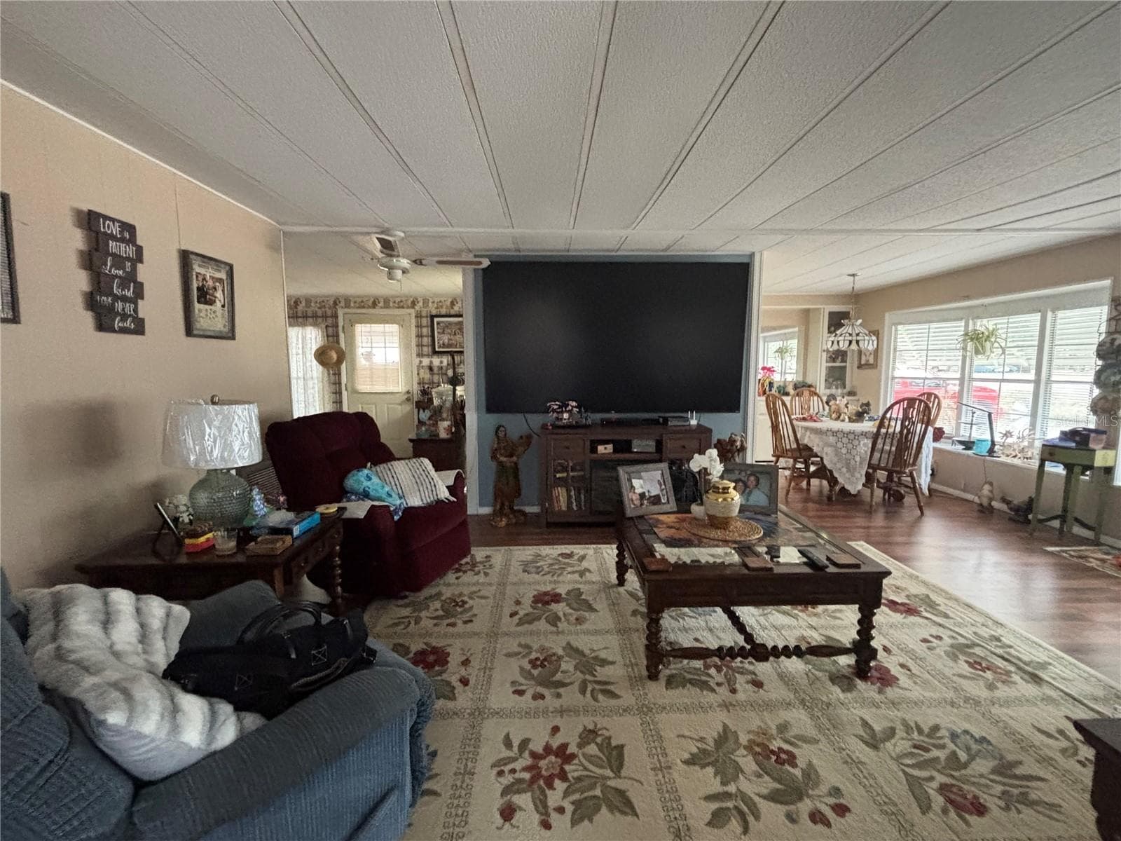 Manufactured Home at 2420 SE 175TH TER, SILVER SPRINGS, photo 11 of 23