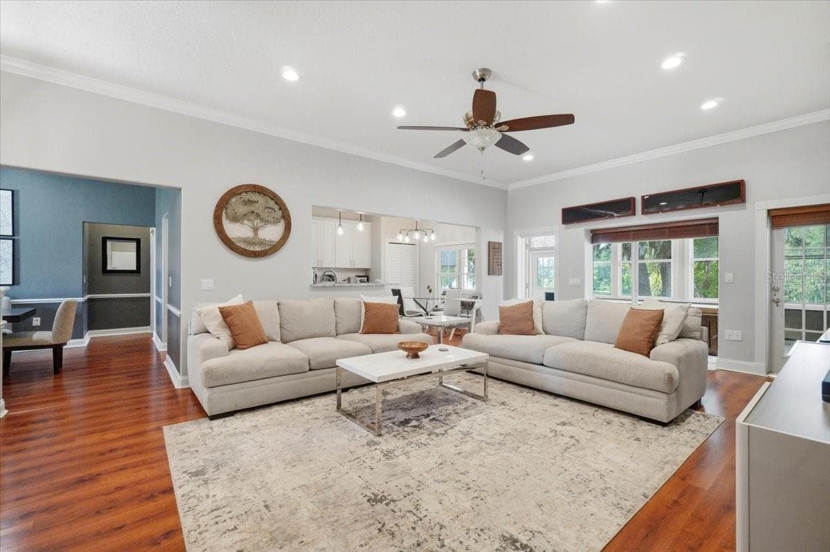 Single Family Residence at 448 LAKE HARRIS DR, LAKELAND, photo 4 of 45