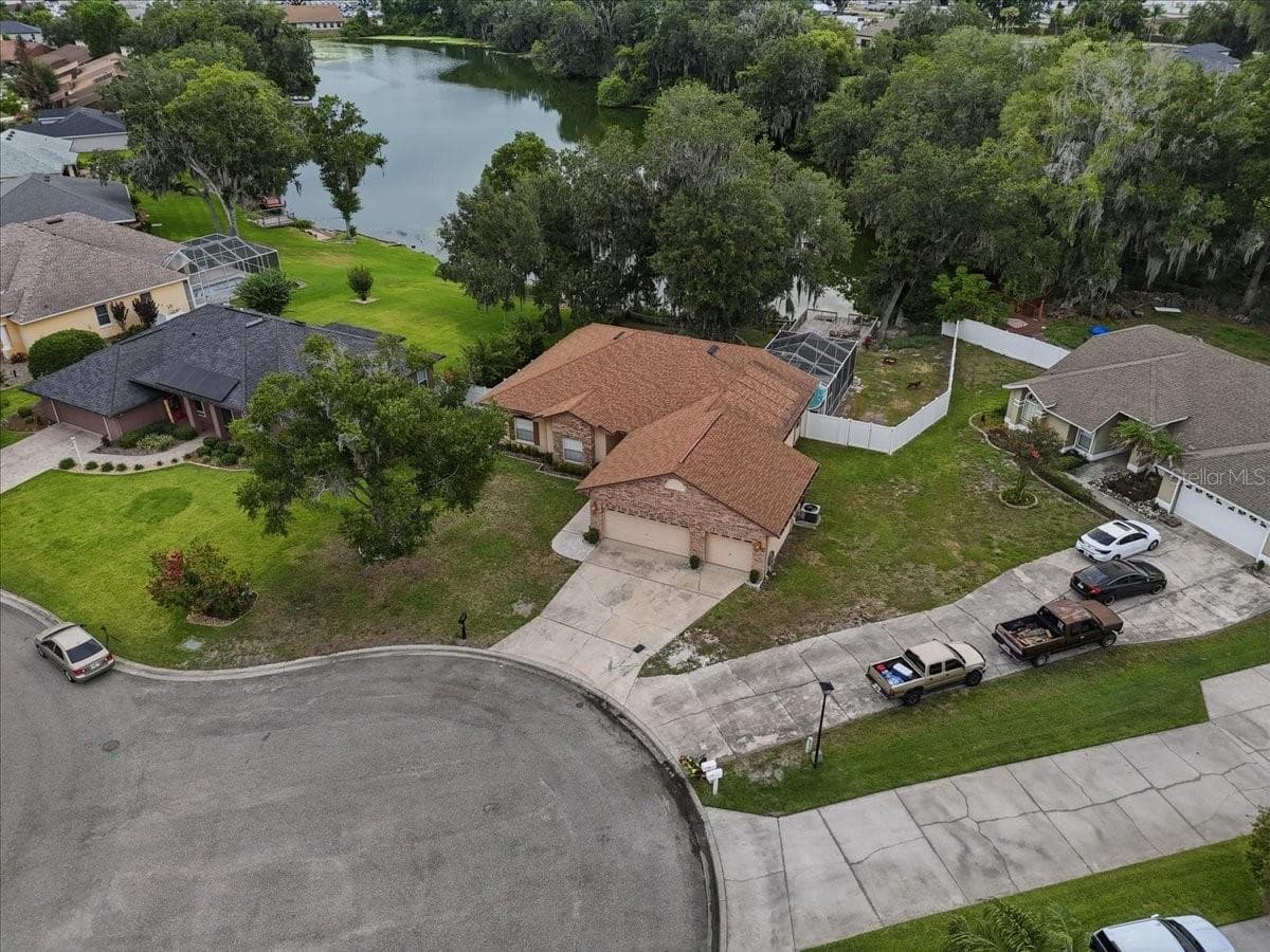 Single Family Residence at 448 LAKE HARRIS DR, LAKELAND, photo 33 of 45