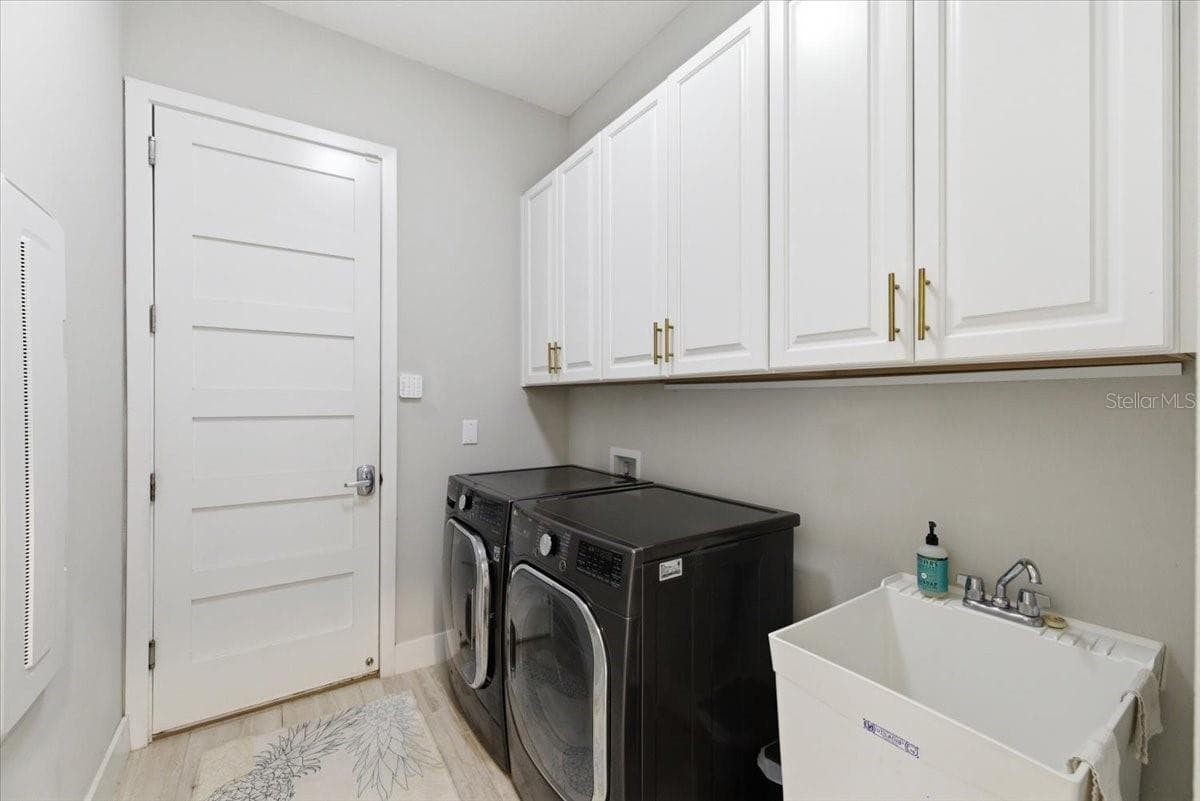Single Family Residence at 2317 5TH ST E, PALMETTO, photo 30 of 36