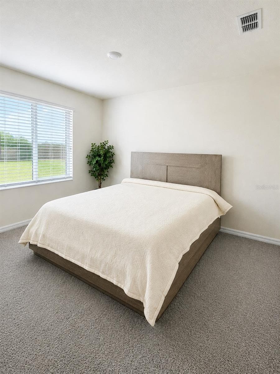 Single Family Residence at 452 TAYLOR GROVES DR, LAKE WALES, photo 10 of 11