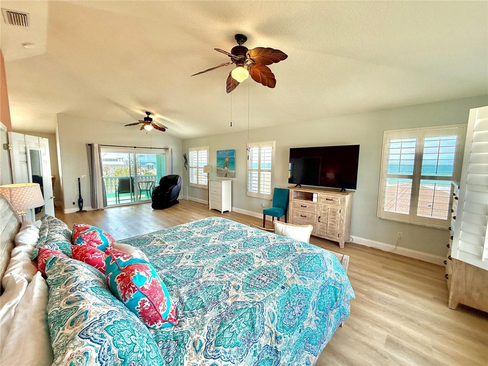 3rd Floor Suite - 107 6TH ST N, FLAGLER BEACH