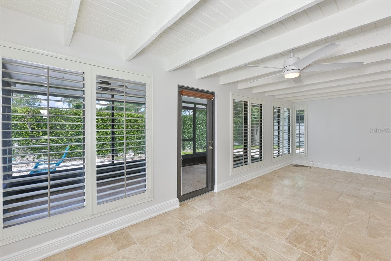 Single Family Residence at 14651 VILLAGE GLEN CIR, TAMPA, photo 22 of 59