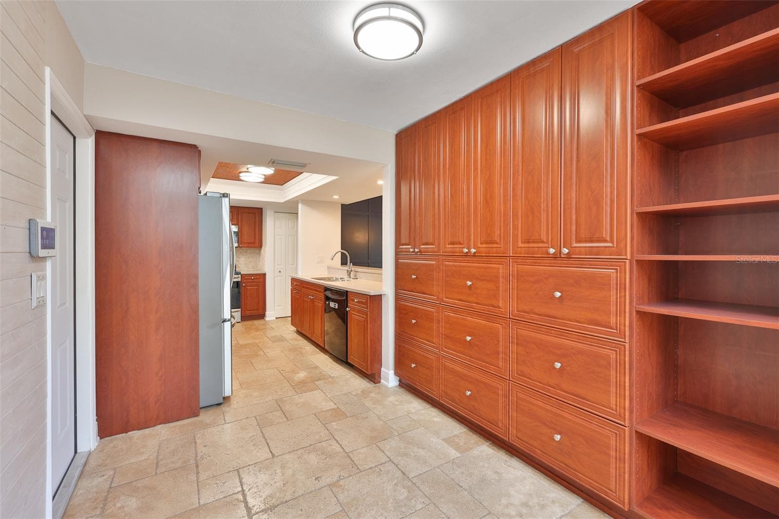 Single Family Residence at 14651 VILLAGE GLEN CIR, TAMPA, photo 25 of 59