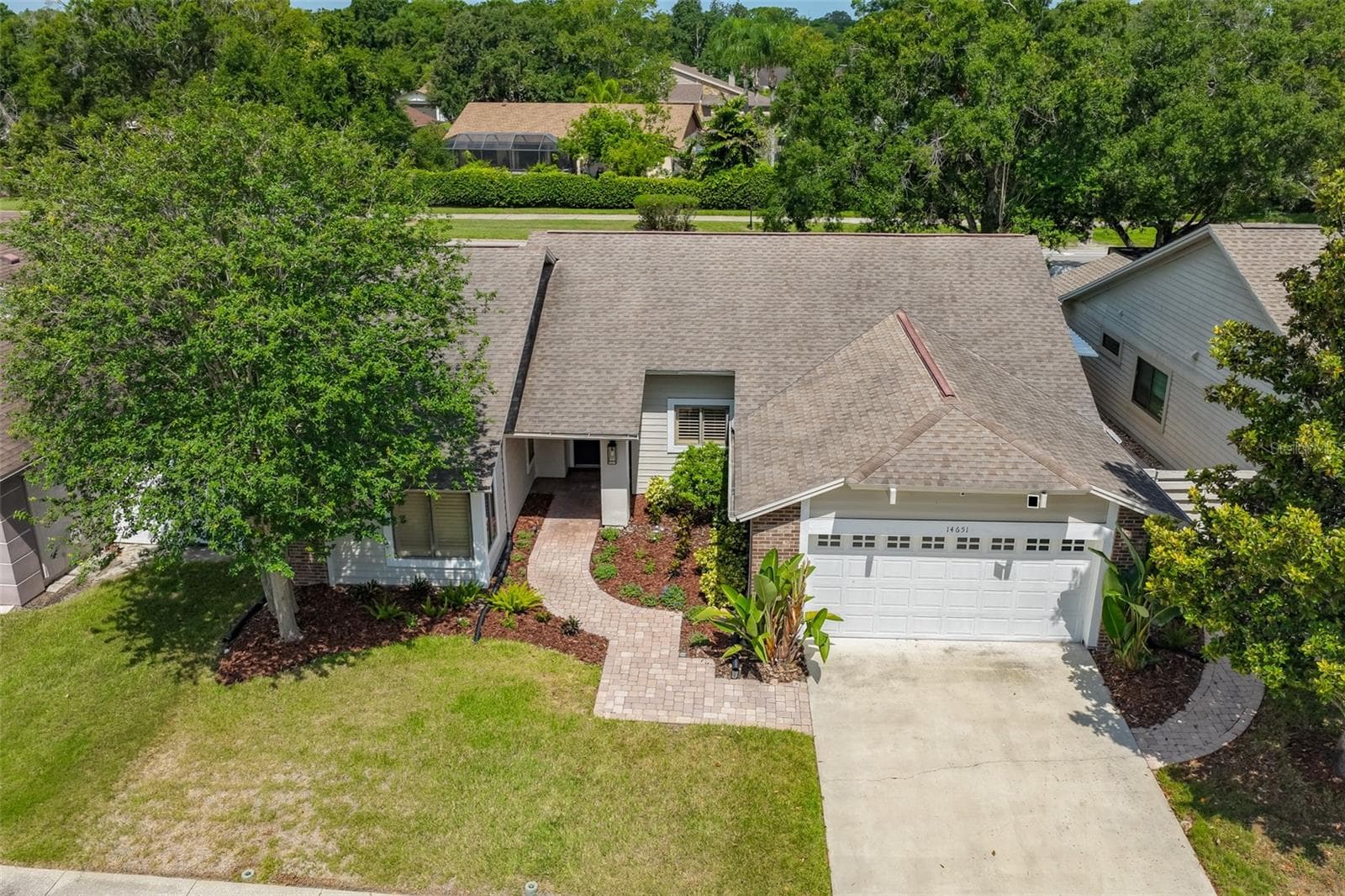 Single Family Residence at 14651 VILLAGE GLEN CIR, TAMPA, photo 50 of 59