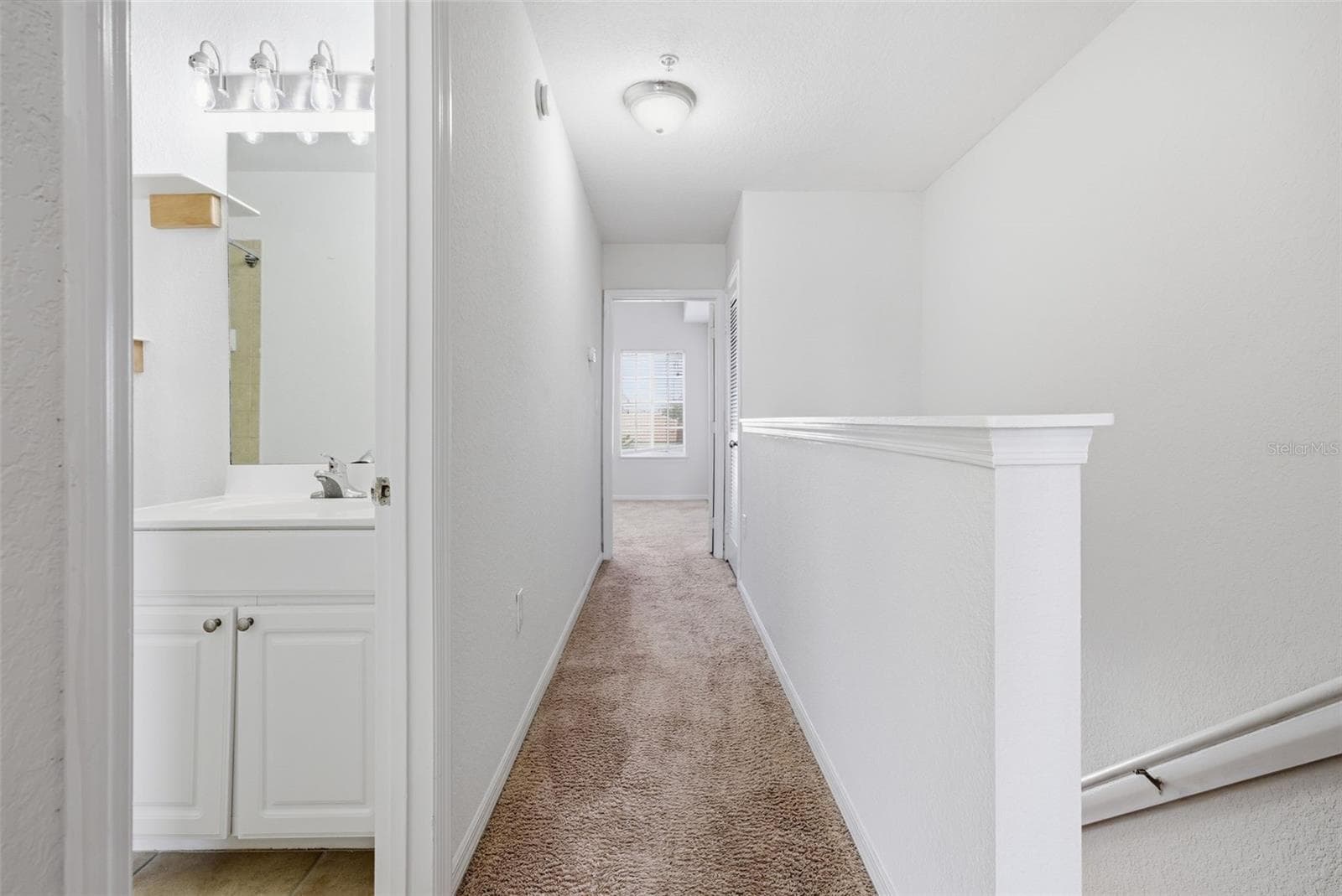 Condominium at 113 GRAND BEACH PL, TAMPA, photo 24 of 42