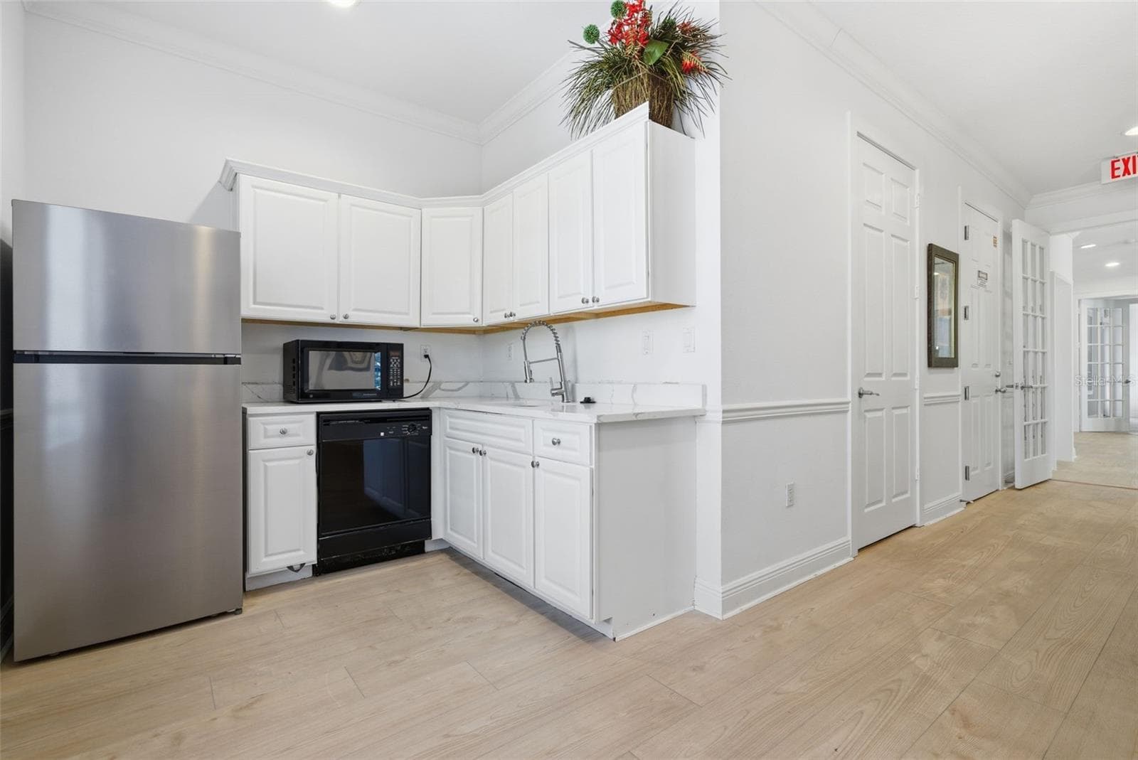Condominium at 113 GRAND BEACH PL, TAMPA, photo 38 of 42