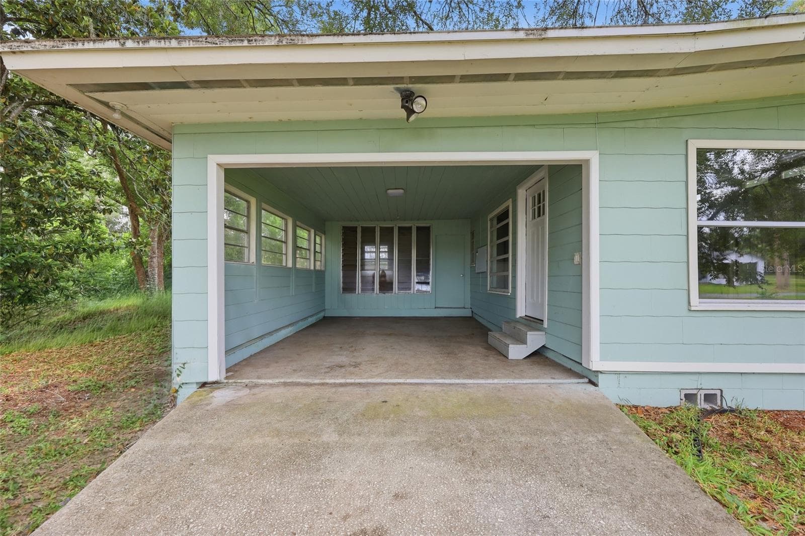 Single Family Residence at 1881 COTTONWOOD ST, ORANGE CITY, photo 2 of 26