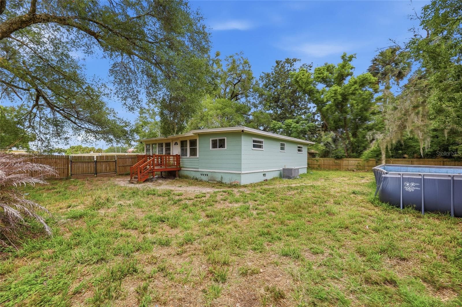 Single Family Residence at 1881 COTTONWOOD ST, ORANGE CITY, photo 20 of 26