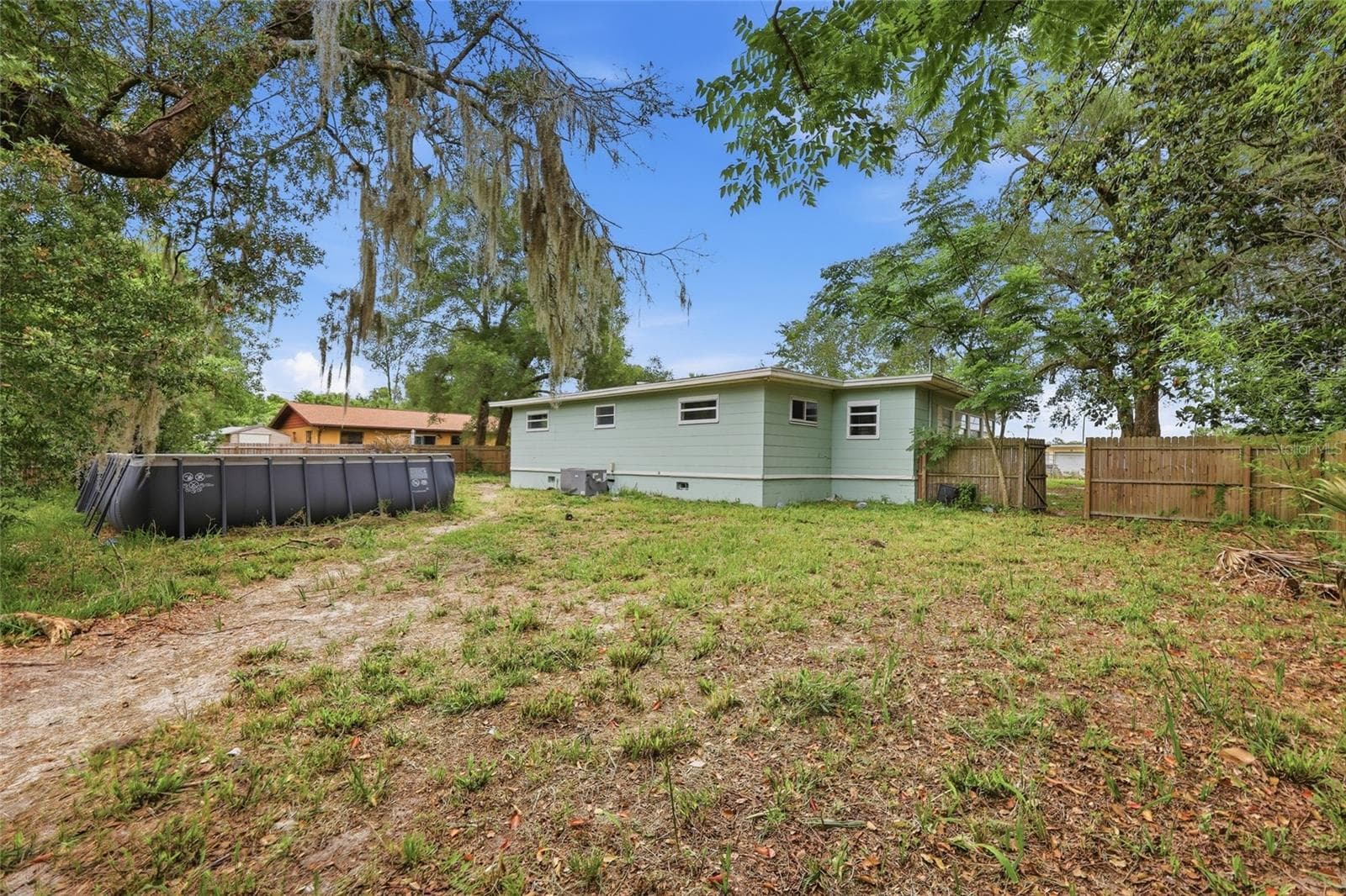 Single Family Residence at 1881 COTTONWOOD ST, ORANGE CITY, photo 22 of 26