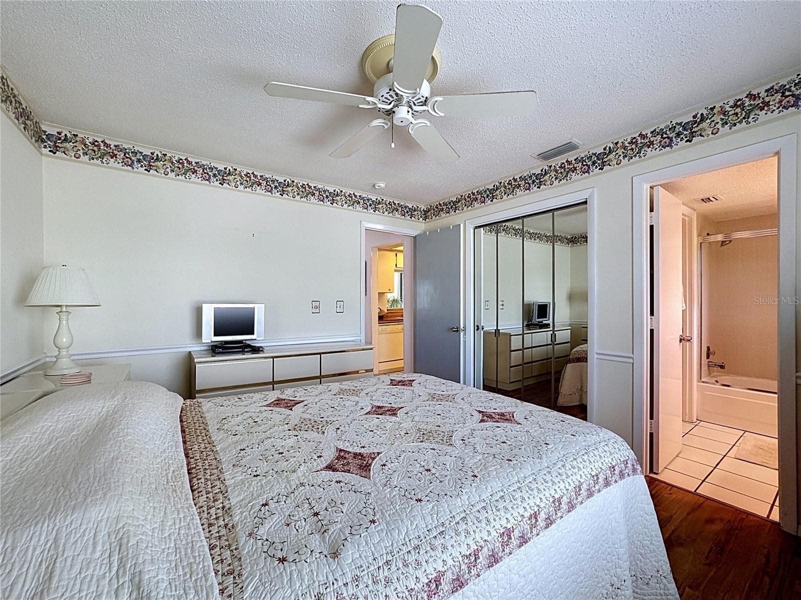 Condominium at 205 HIGHLAND AVE #3, BRADENTON BEACH, photo 20 of 43
