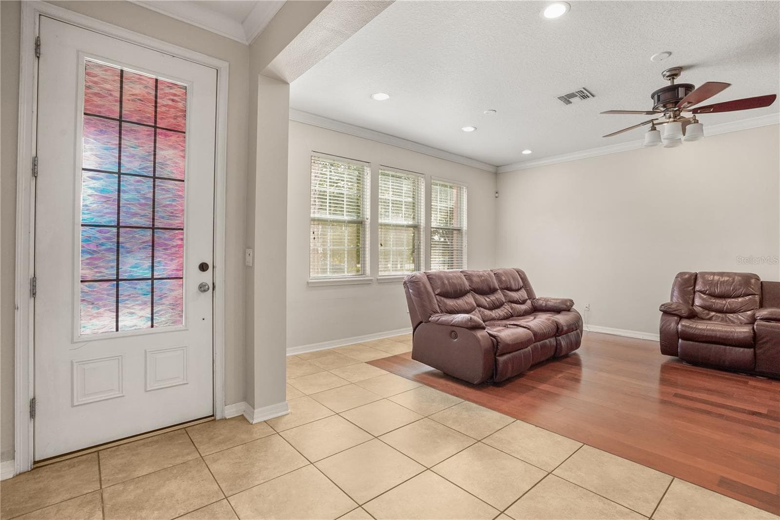 Townhouse at 561 TELFAIR SQUARE CT, SANFORD, photo 4 of 46