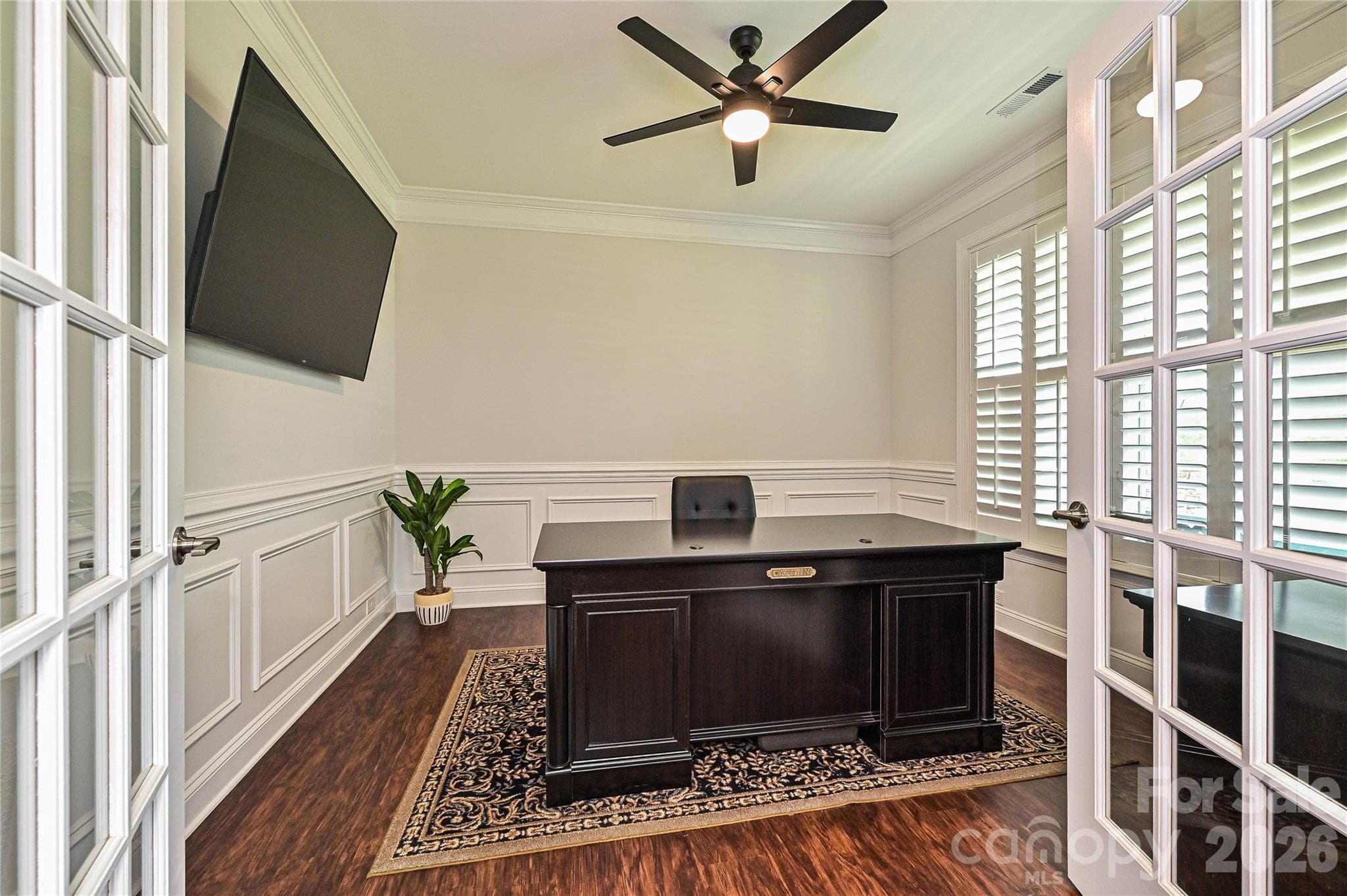 Front office - Waxhaw