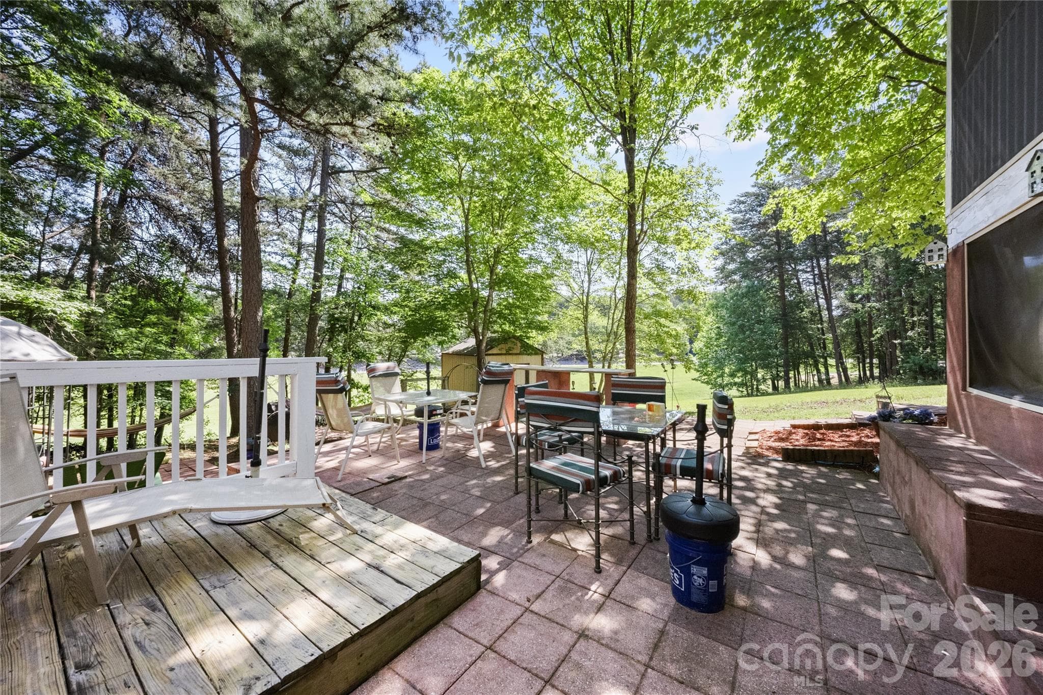 Single Family Residence at 107 Dove Lane, New London, photo 8 of 27