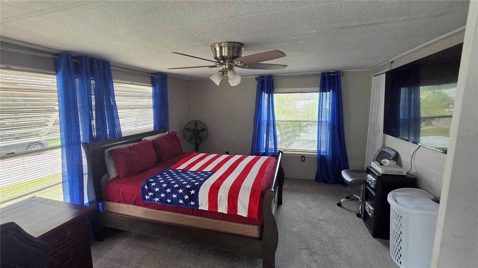 Manufactured Home at 39219 OLA AVE, ZEPHYRHILLS, photo 27 of 36
