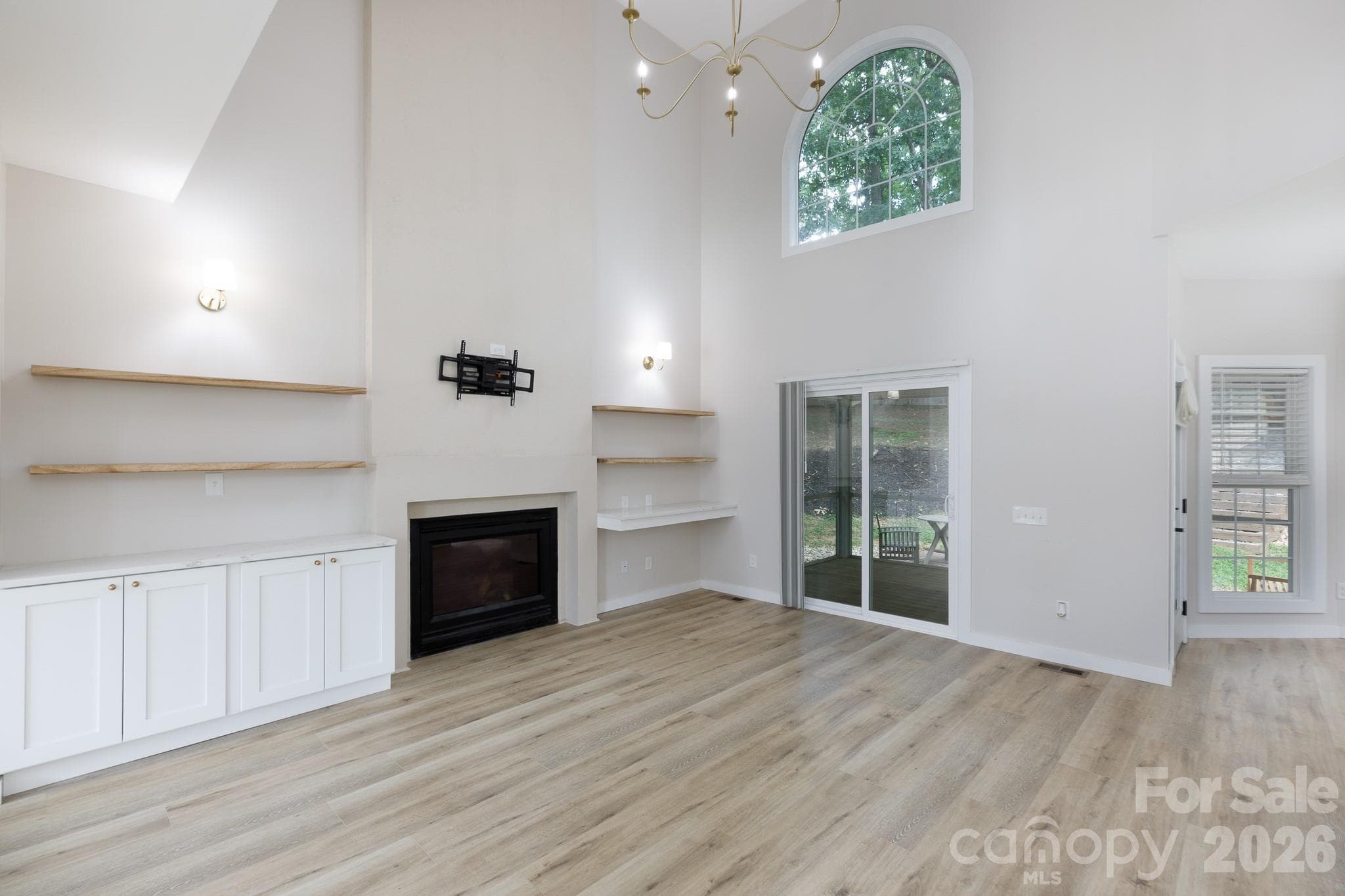 Single Family Residence at Rock Hill, photo 5 of 50