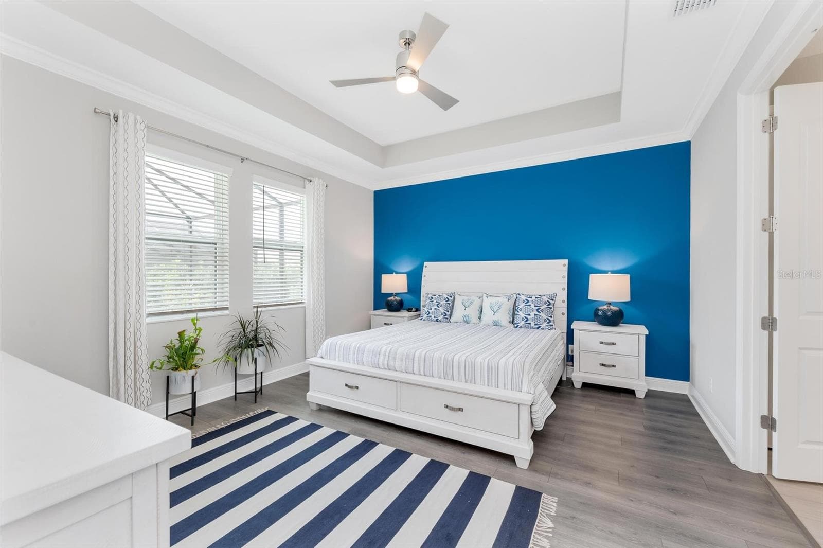 Single Family Residence at 2028 WOODLEAF HAMMOCK CT, BRADENTON, photo 14 of 38