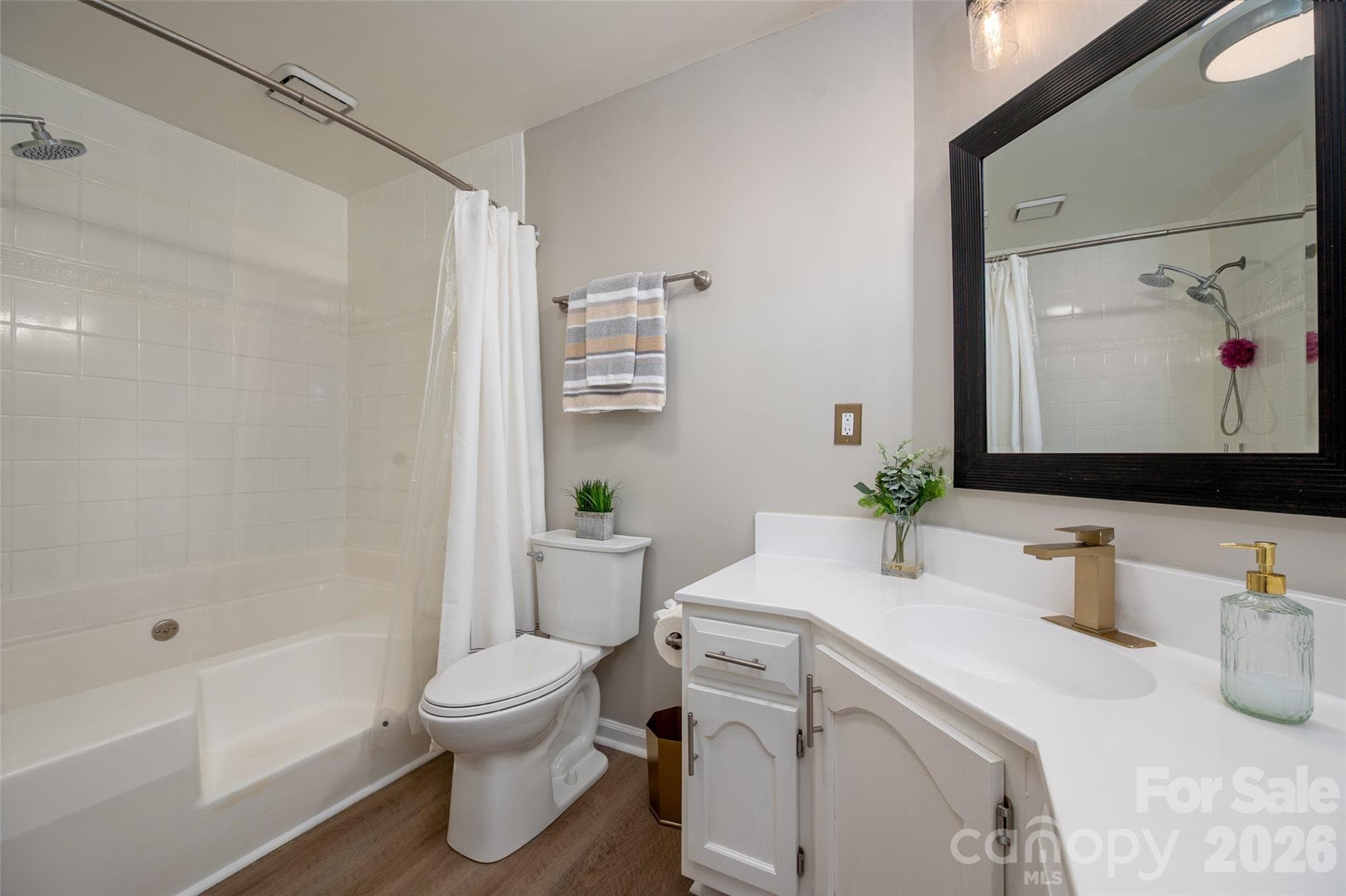 Condominium at 6150 Gray Gate Lane, Charlotte, photo 21 of 32
