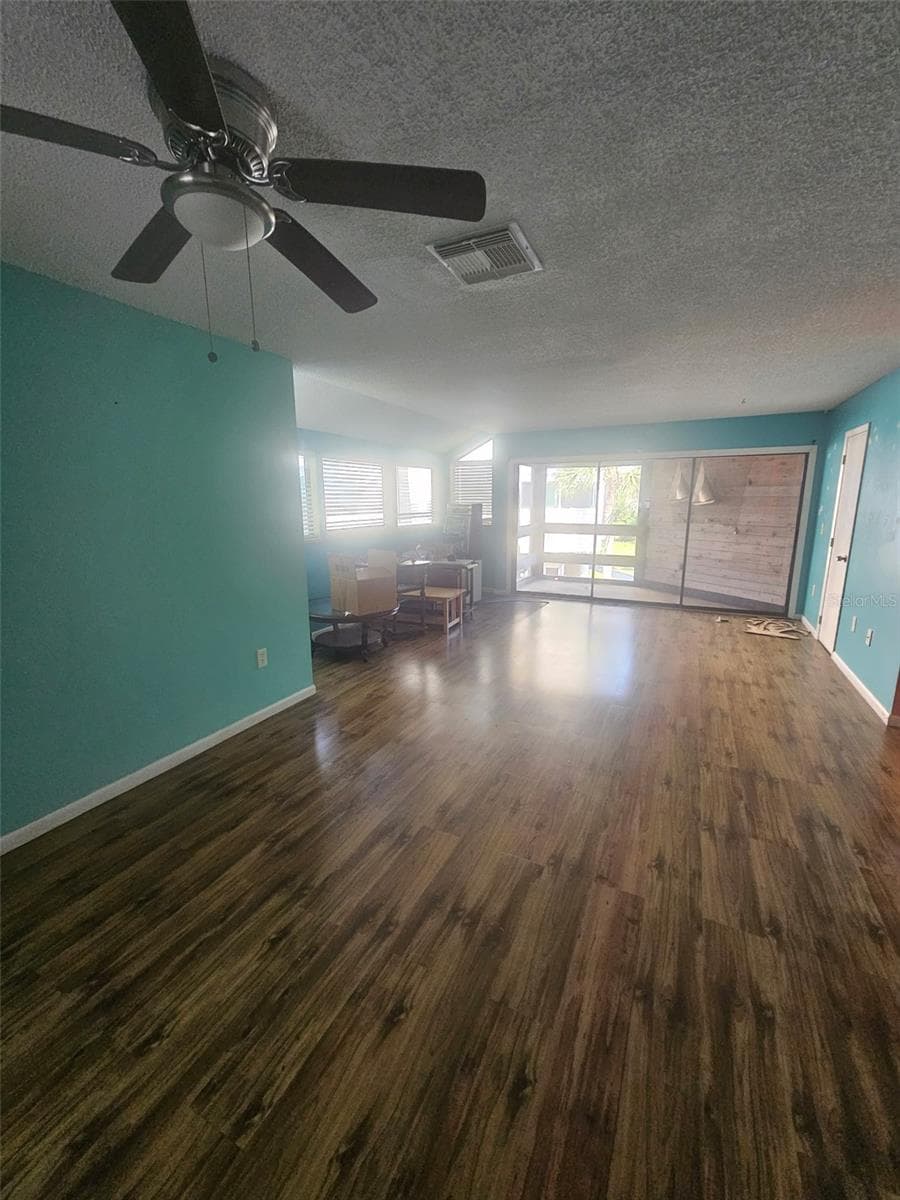 Condominium at 1500 SUNSET RD #A6, TARPON SPRINGS, photo 4 of 14