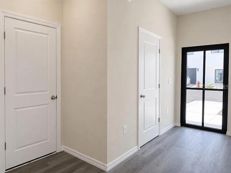 Townhouse at 4365 CAMBIO GARDENS CT, TAMPA, photo 5 of 29