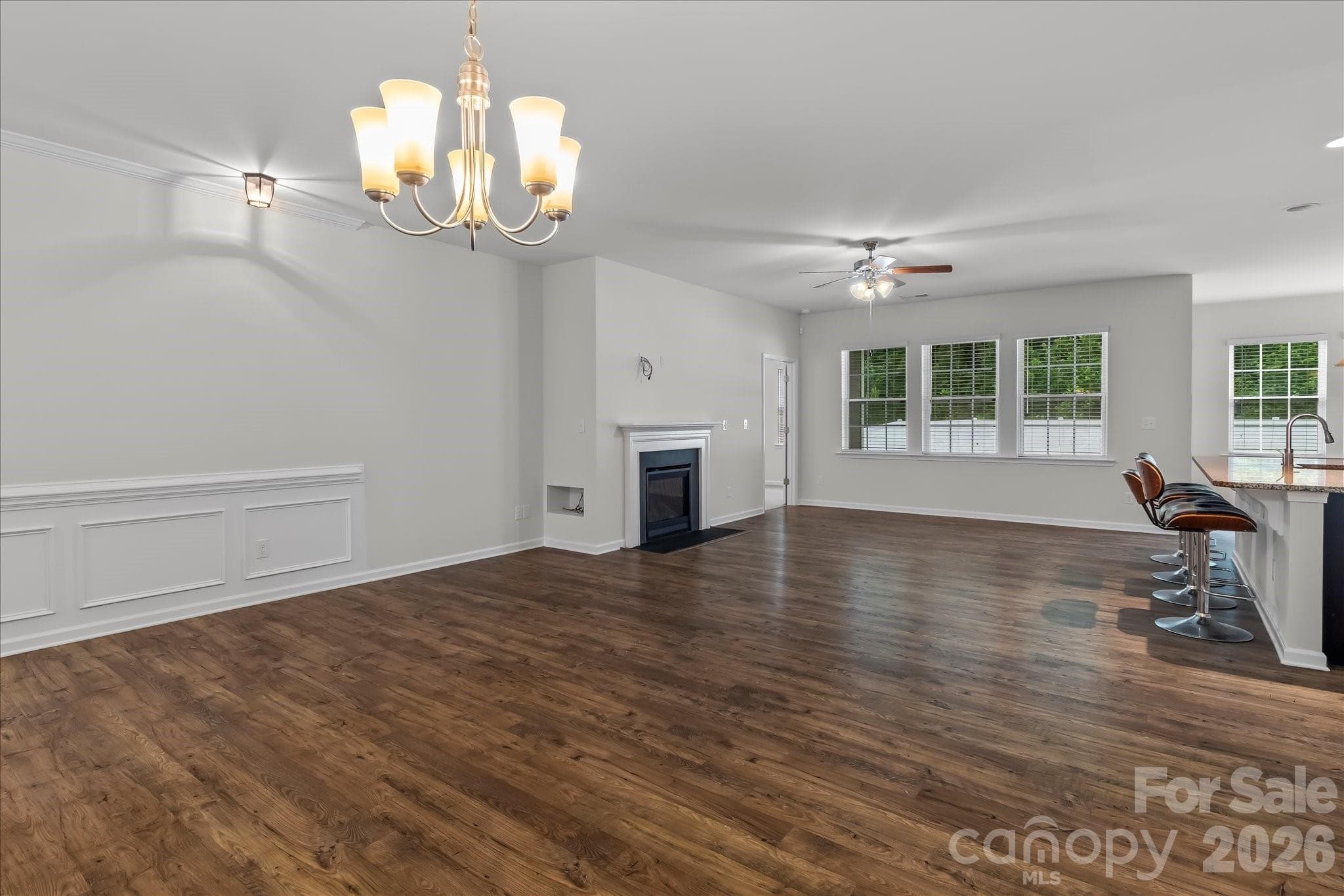 Dining area / family room / kitchen island - Mooresville
