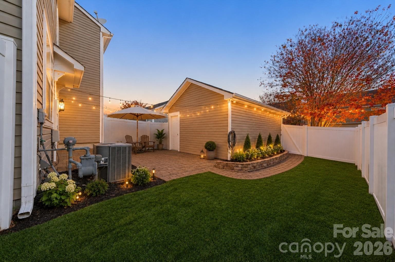 Virtually Staged - 18426 W Catawba Avenue, Cornelius