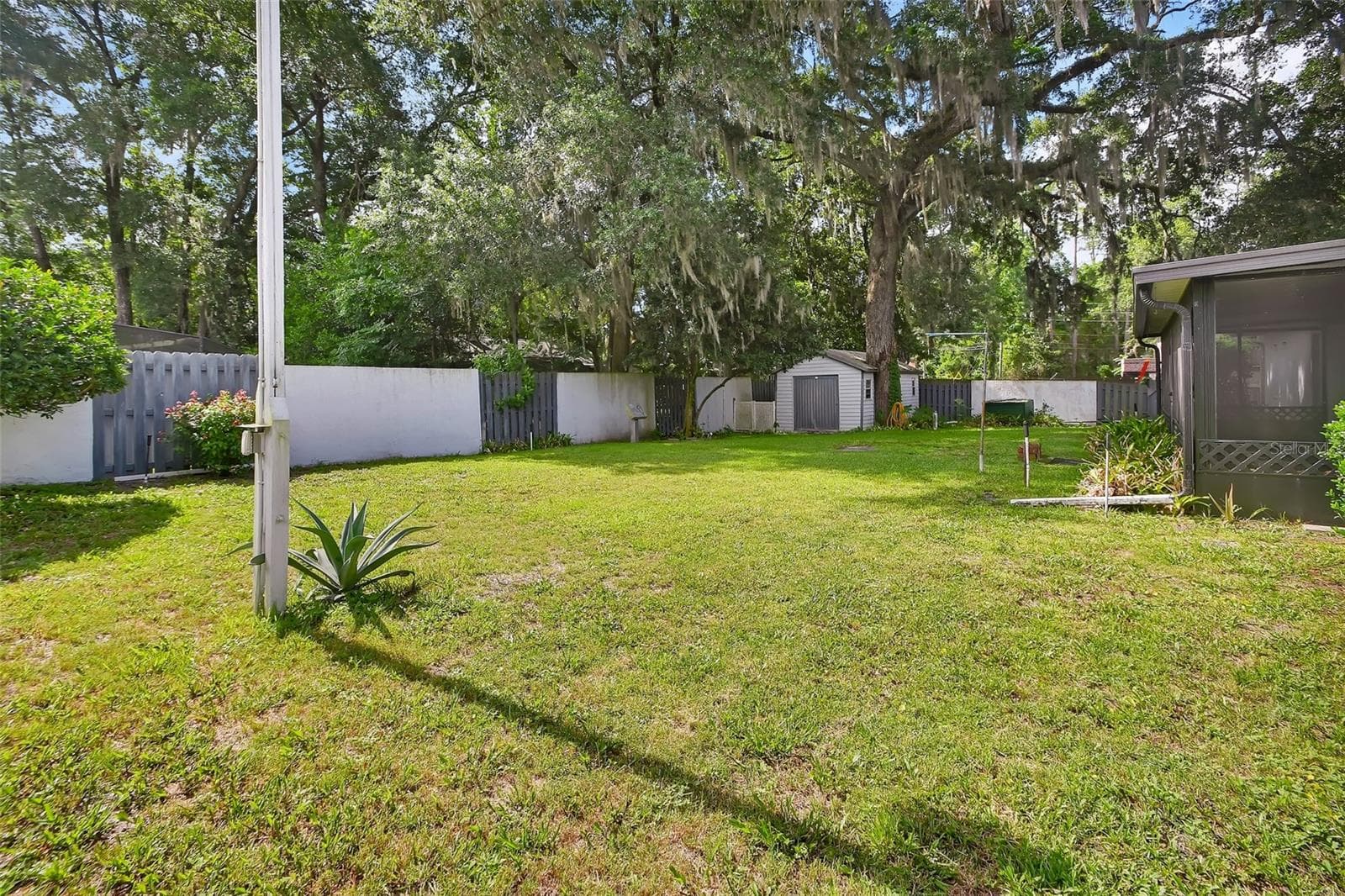 Single Family Residence at 2465 ROYAL RD, DELAND, photo 44 of 50