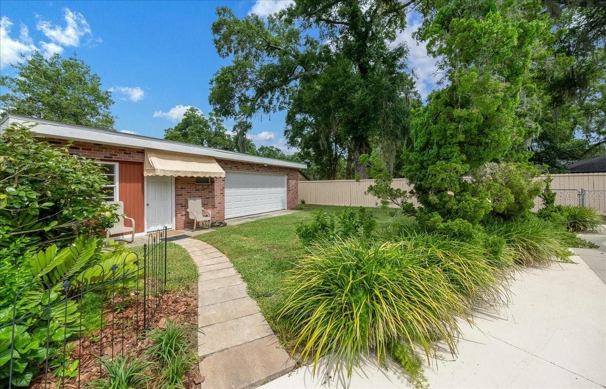 Single Family Residence at 2300 SE 38TH CT, OCALA, photo 49 of 91