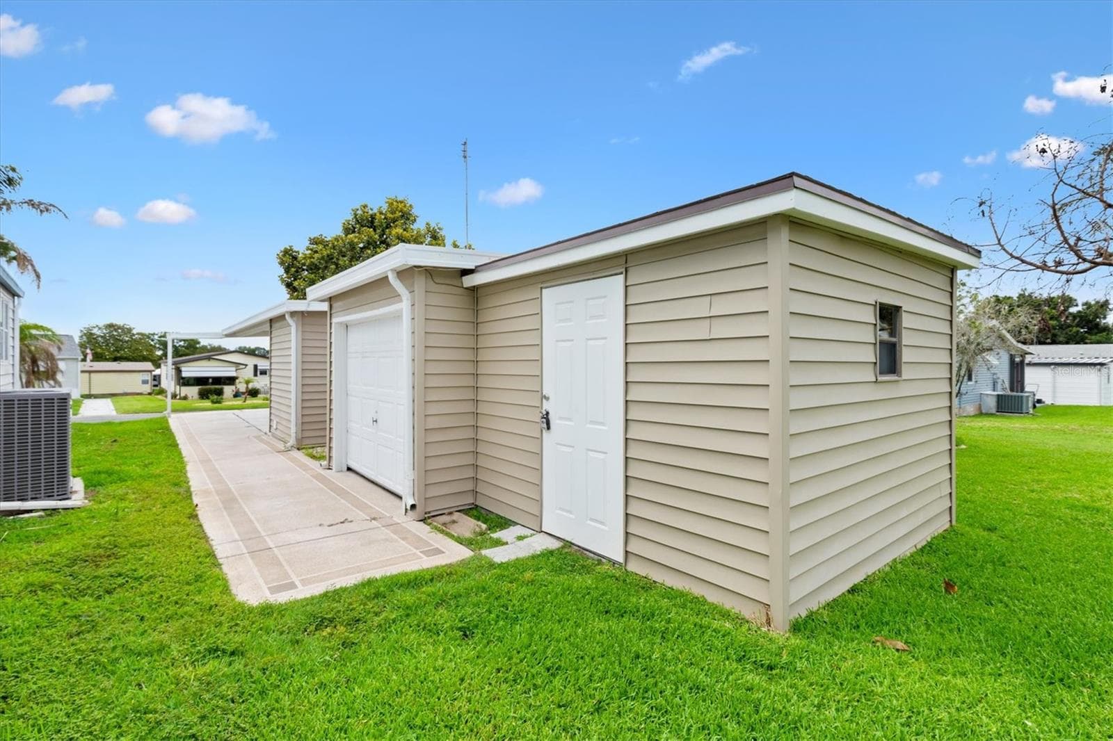 Storage Room - 1534 HILLCREST DR, LADY LAKE
