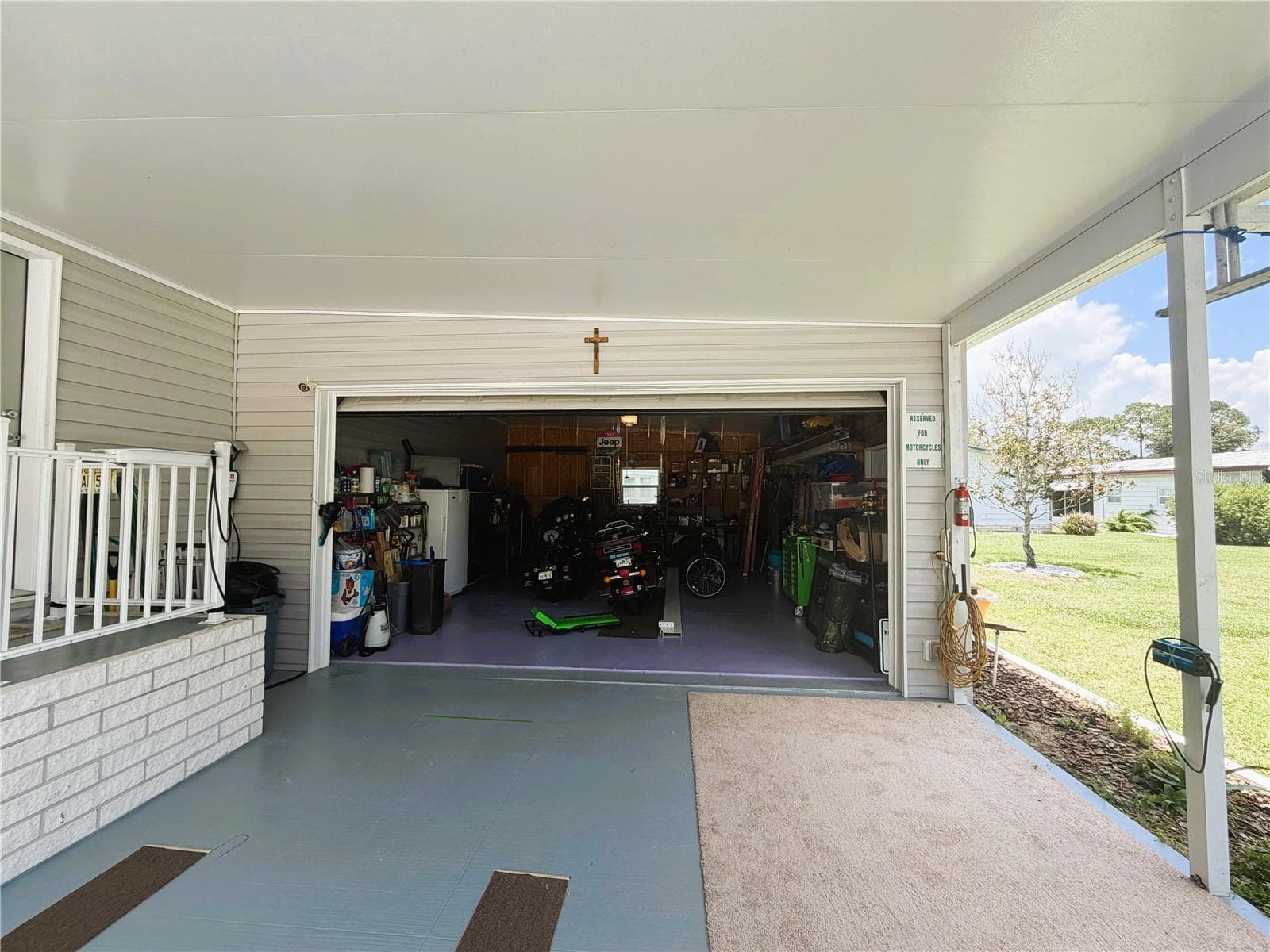 Manufactured Home at 165 SAGO PALM DR, LEESBURG, photo 21 of 63