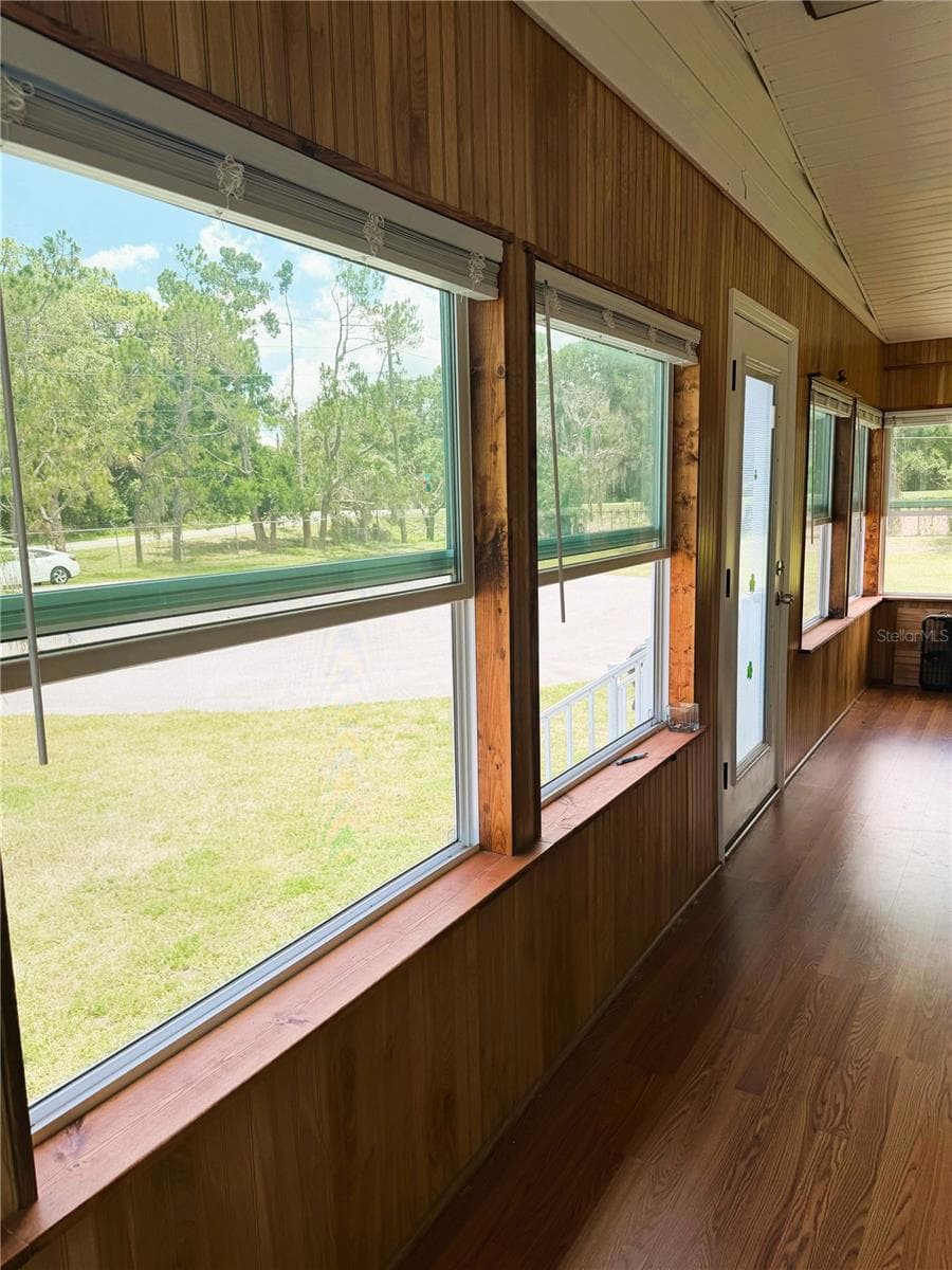 Manufactured Home at 165 SAGO PALM DR, LEESBURG, photo 57 of 63