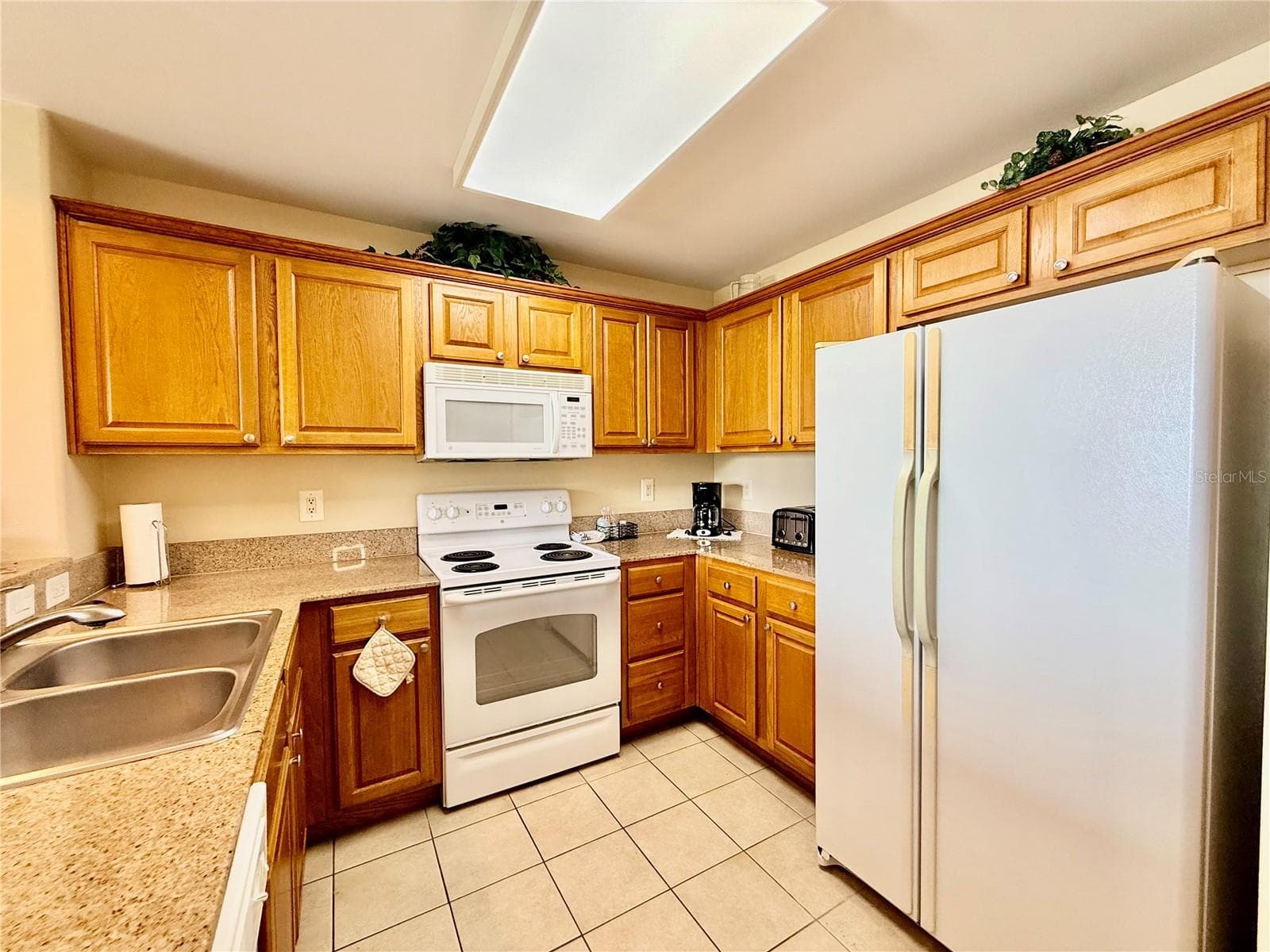 Condo - Hotel at 13415 BLUE HERON BEACH DR #109, ORLANDO, photo 22 of 69