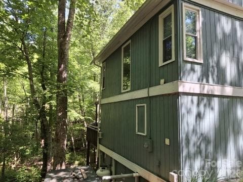 side - 630 Shumont Road, Black Mountain