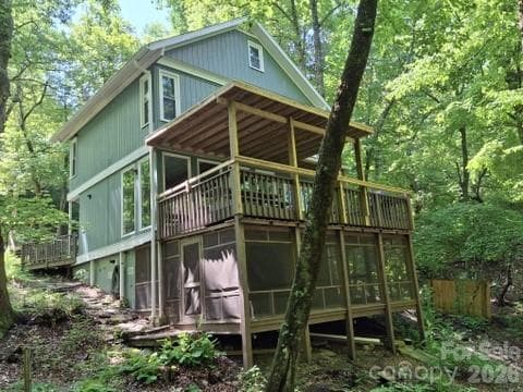 back - 630 Shumont Road, Black Mountain