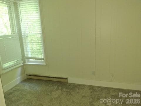 bed - 630 Shumont Road, Black Mountain