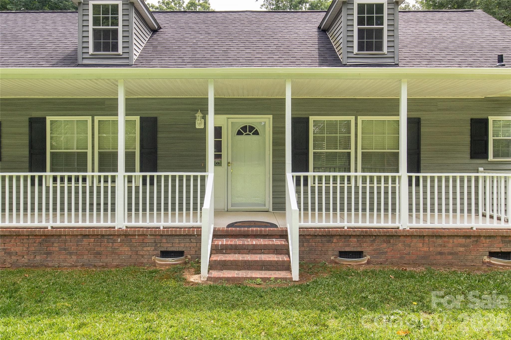 Single Family Residence at Lancaster, photo 5 of 48