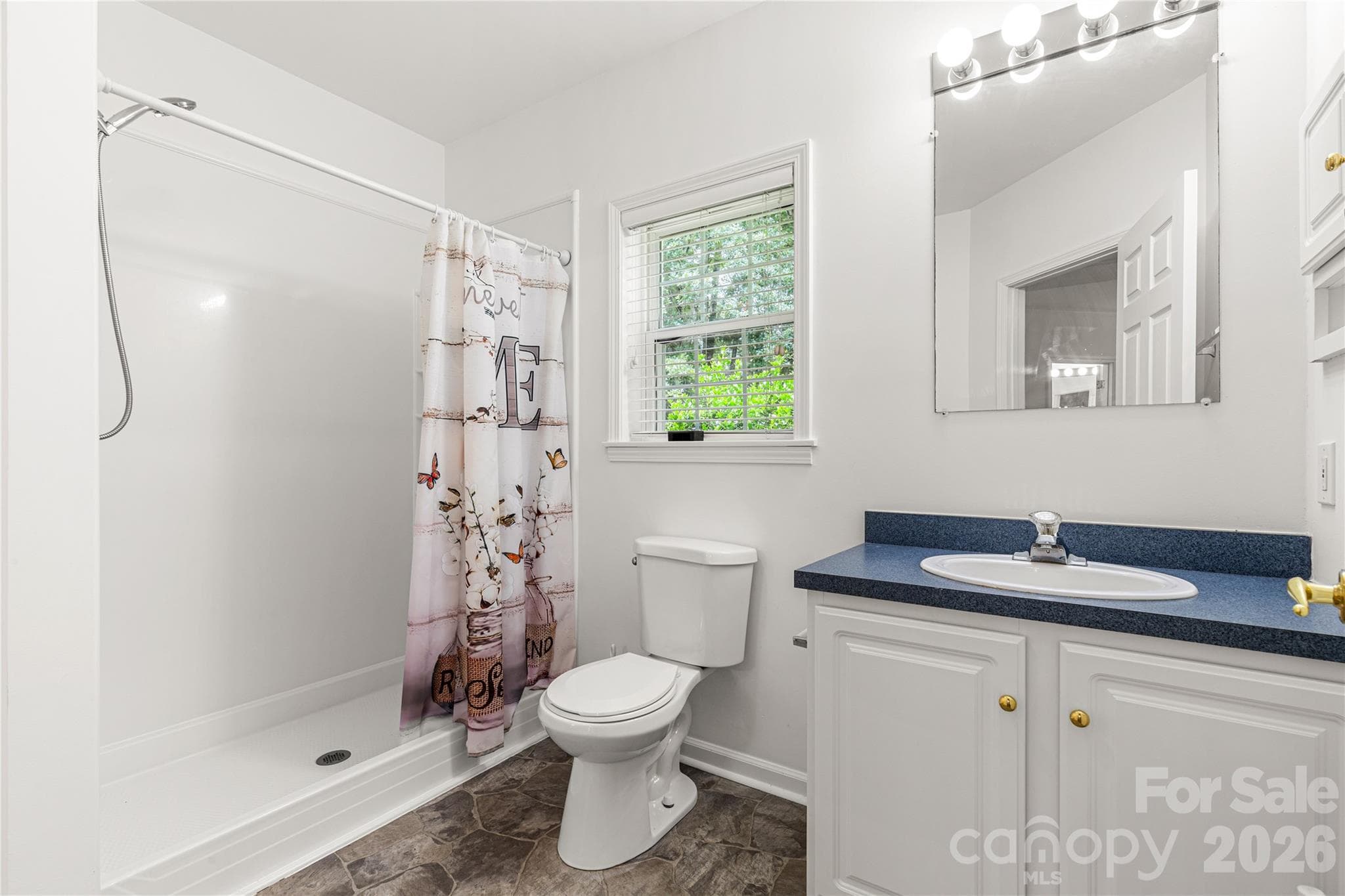 Single Family Residence at Lancaster, photo 25 of 48